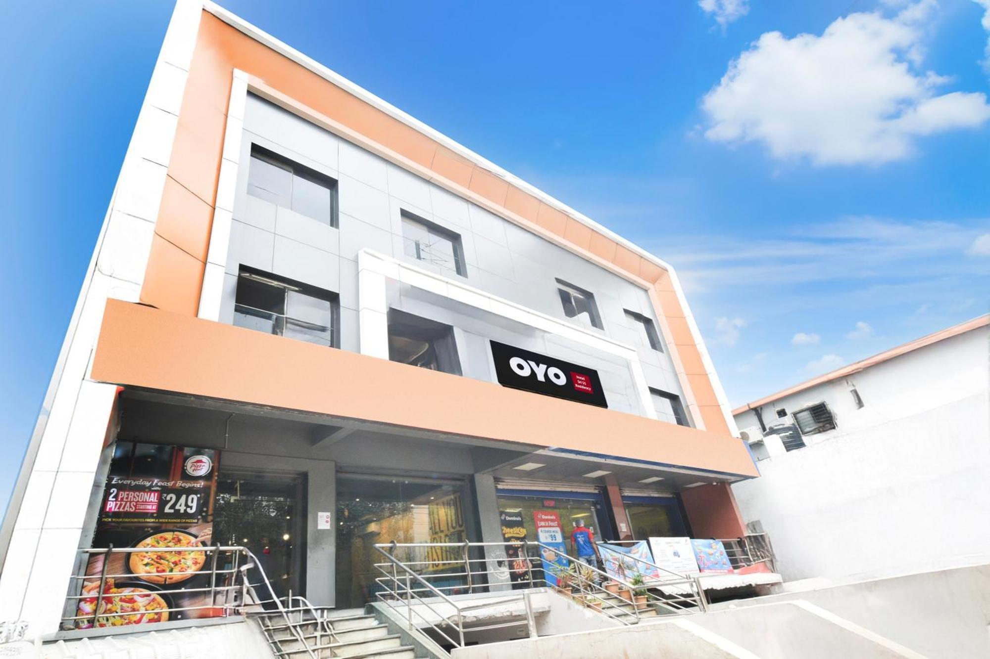 Hotel O Sri Ss Residency Hyderabad Exterior foto